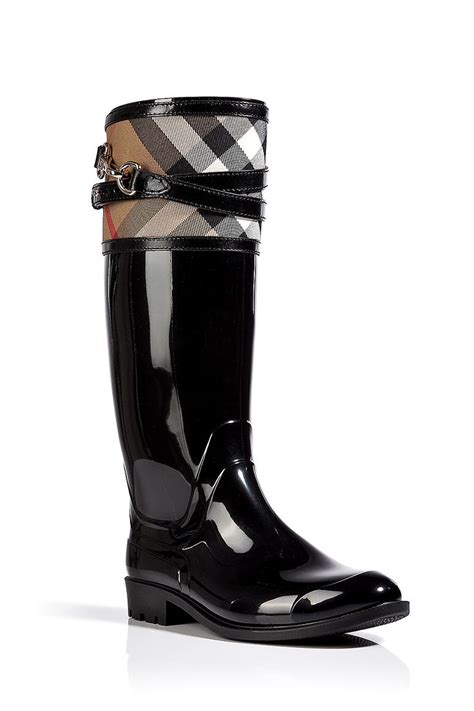 burberry gummistiefel sale|Burberry shoes sale.